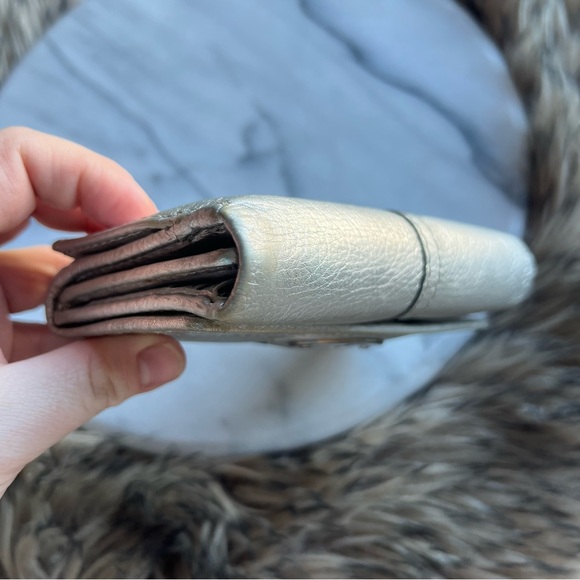 Fossil Maddox Multifunctional Trifold Wallet - Picture 5 of 16